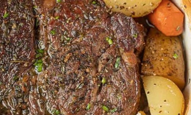 Mastering the Art of Cooking Chuck Roast | Cafe Impact